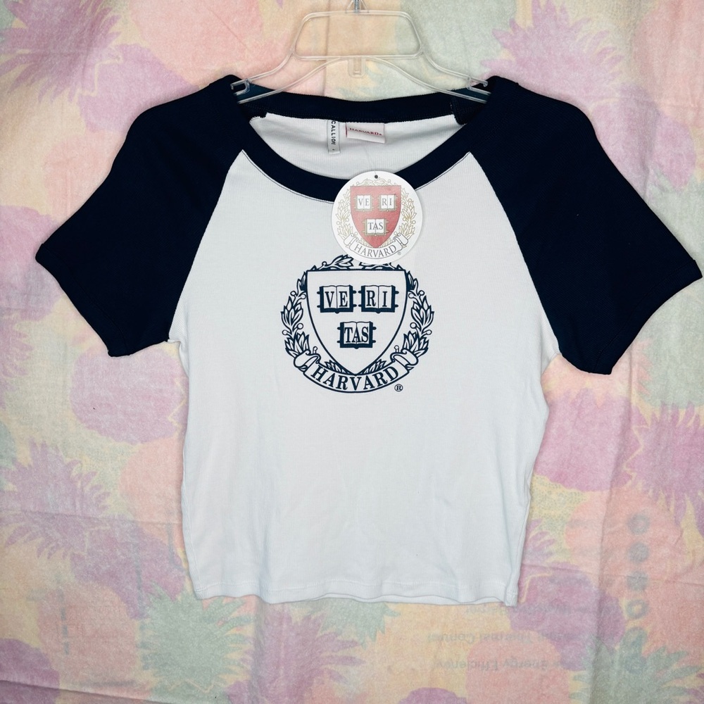 Calliope Harvard Veritas Logo Short Sleeve Graphic Ribbed Tee